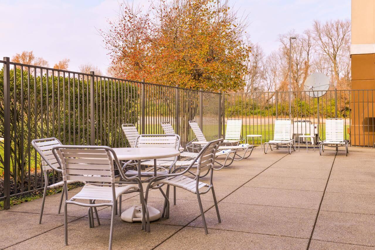 Holiday Inn Express Princeton By Ihg Экстерьер фото